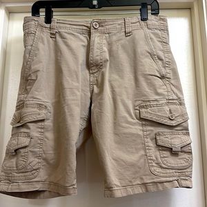 Men’s cargo shorts